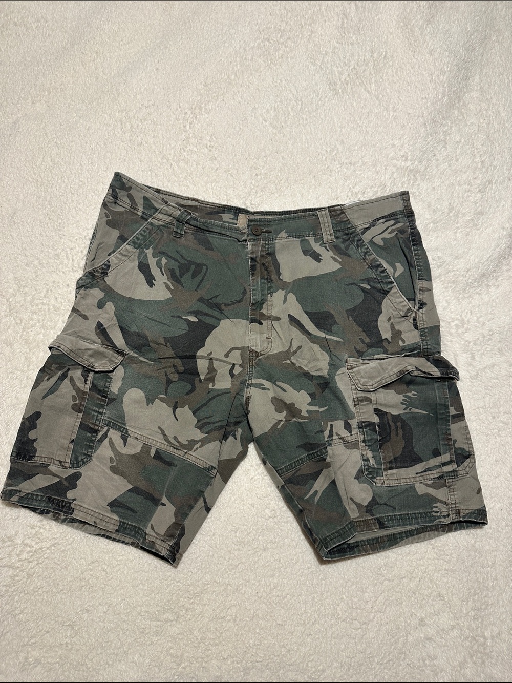 Wrangler Camouflage Cargo Shorts in Green and Gray